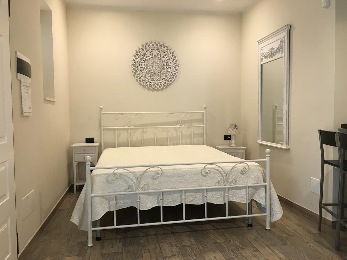 Bed&Breakfast Sun Wine Taranto Exterior foto